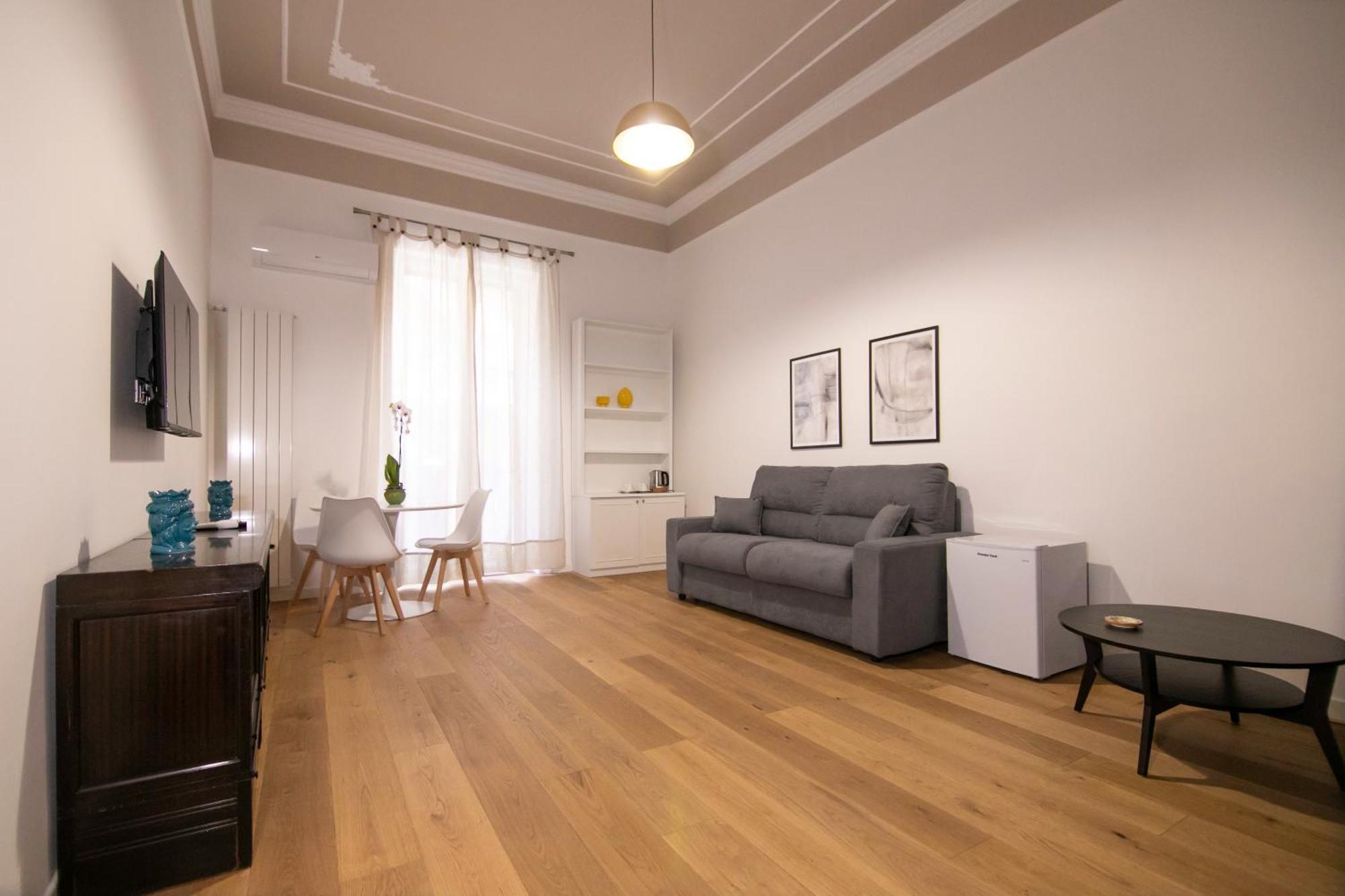 Villareale47 Luxury Suites & Rooms Palermo Bagian luar foto