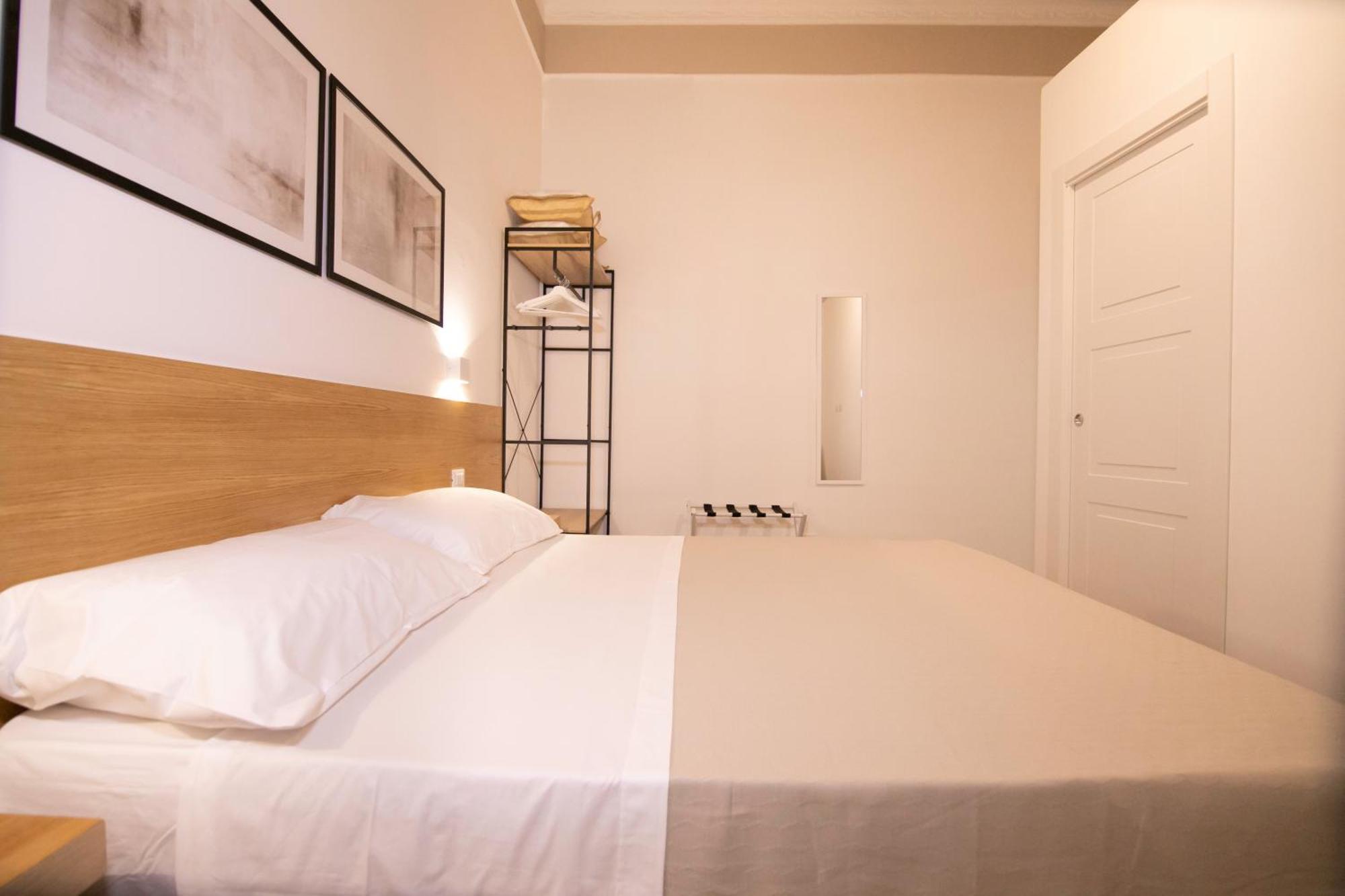 Villareale47 Luxury Suites & Rooms Palermo Bagian luar foto