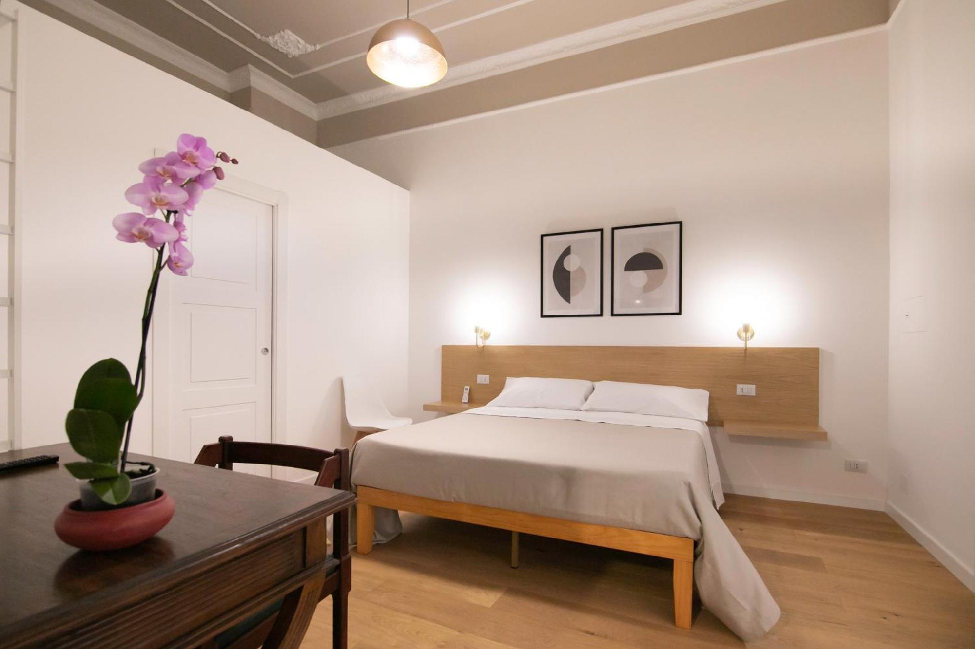 Villareale47 Luxury Suites & Rooms Palermo Bagian luar foto