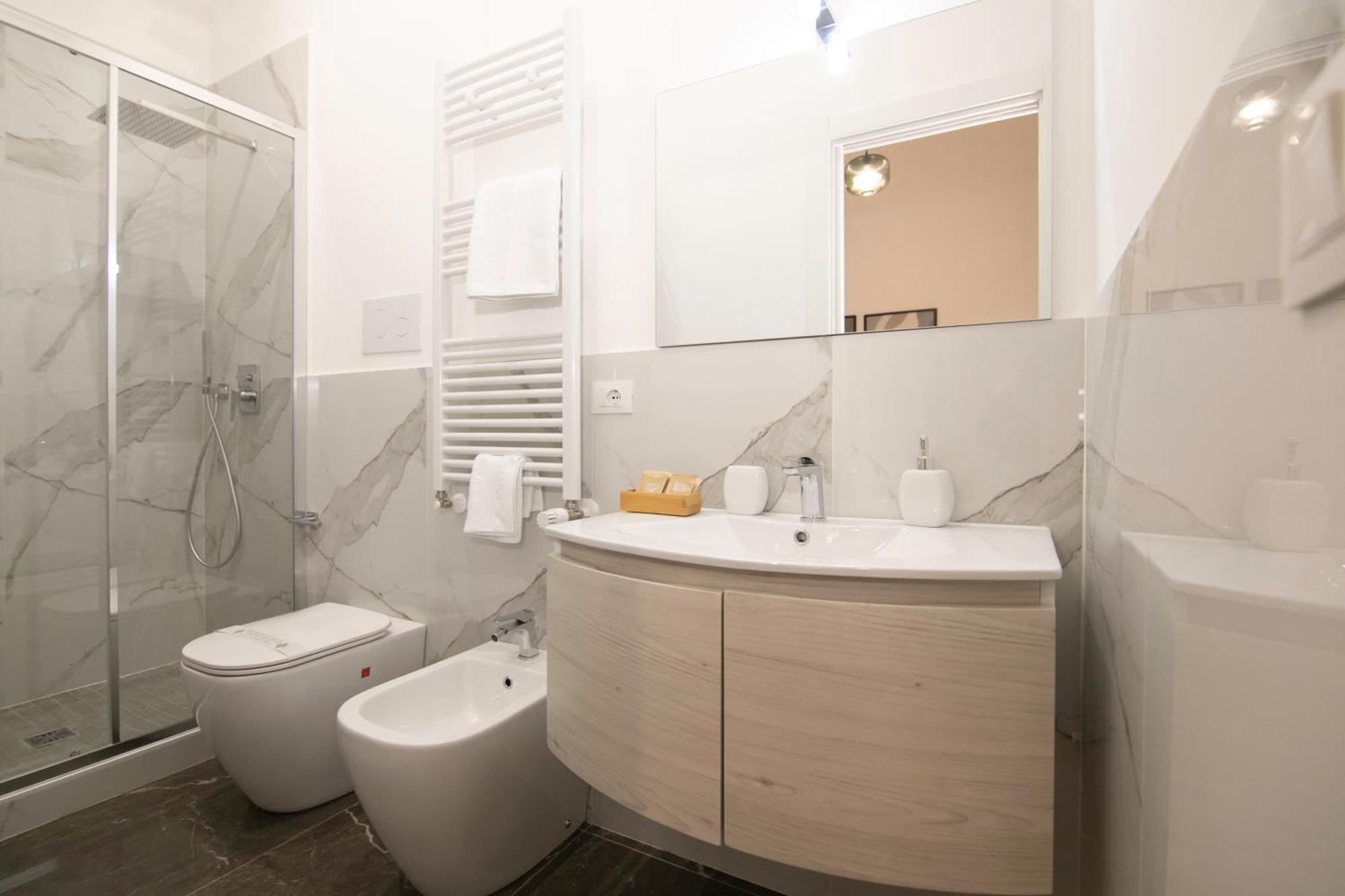 Villareale47 Luxury Suites & Rooms Palermo Bagian luar foto