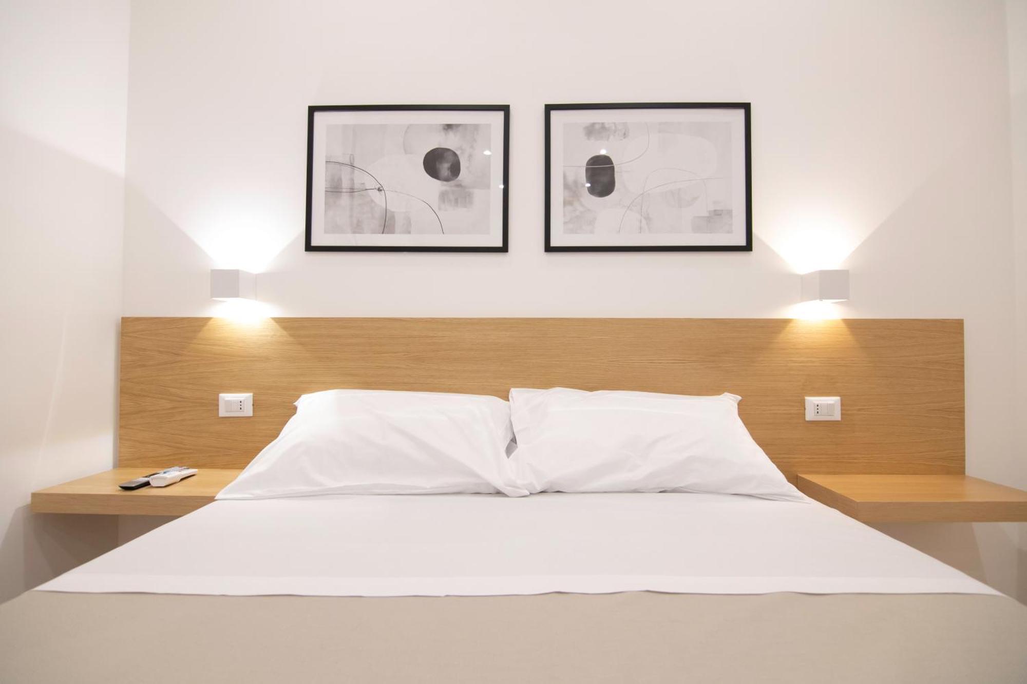 Villareale47 Luxury Suites & Rooms Palermo Bagian luar foto